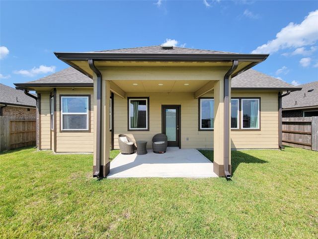 10843 Bodie Hills Drive, Rosharon, TX 77583