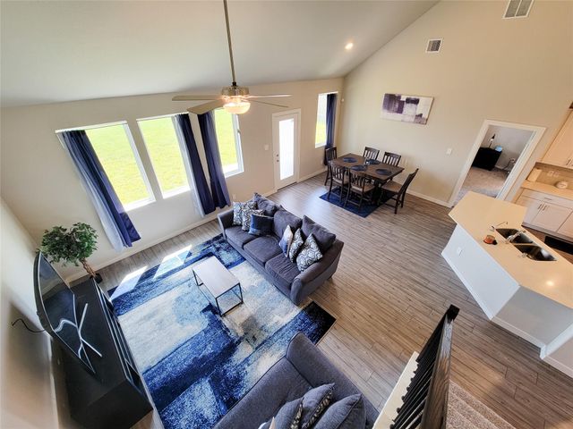 10843 Bodie Hills Drive, Rosharon, TX 77583