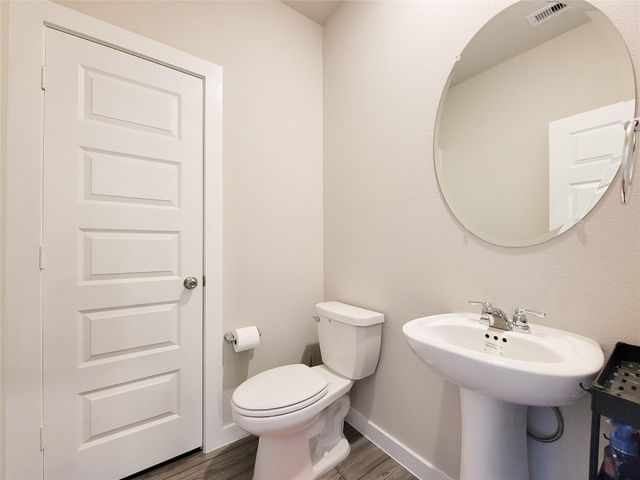 10843 Bodie Hills Drive, Rosharon, TX 77583