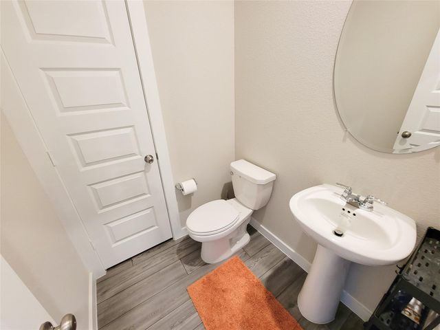 10843 Bodie Hills Drive, Rosharon, TX 77583