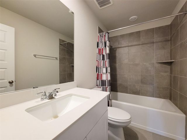 10843 Bodie Hills Drive, Rosharon, TX 77583