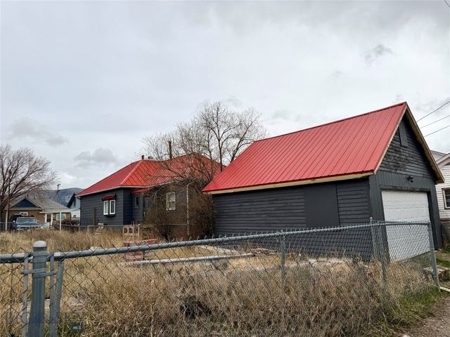 1125 Iowa Avenue, Butte, MT 59701