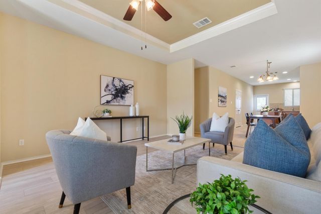 184 Nectar DR, Buda, TX 78610