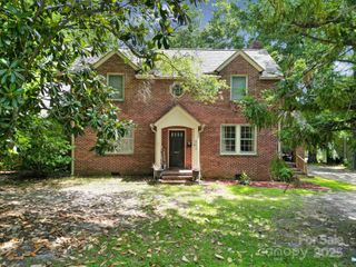 504 Chesterfield Avenue, Lancaster, SC 29720