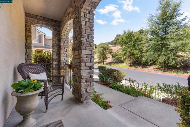 328 Elworthy Ranch Cir, Danville, CA 94526