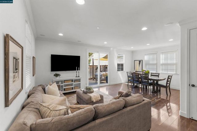 328 Elworthy Ranch Cir, Danville, CA 94526