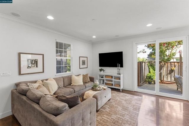 328 Elworthy Ranch Cir, Danville, CA 94526