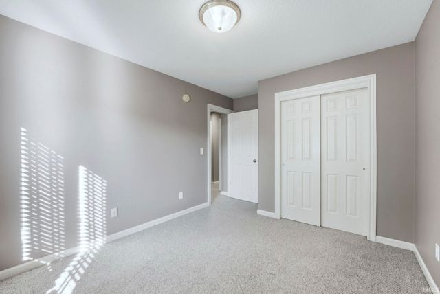 7610 Irwin Pines Court, Fort Wayne, IN 46804