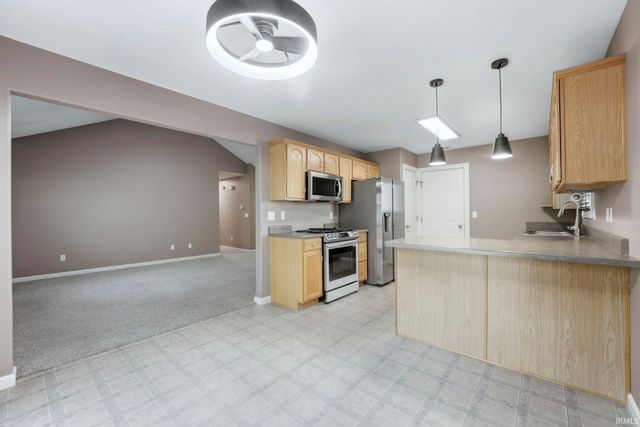 7610 Irwin Pines Court, Fort Wayne, IN 46804