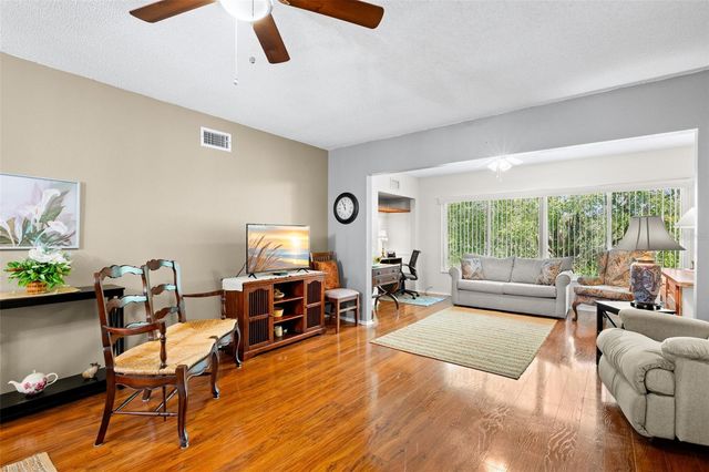 2350 HAITIAN DRIVE 28, Clearwater, FL 33763