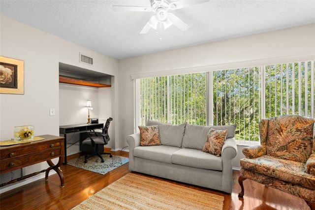 2350 HAITIAN DRIVE 28, Clearwater, FL 33763