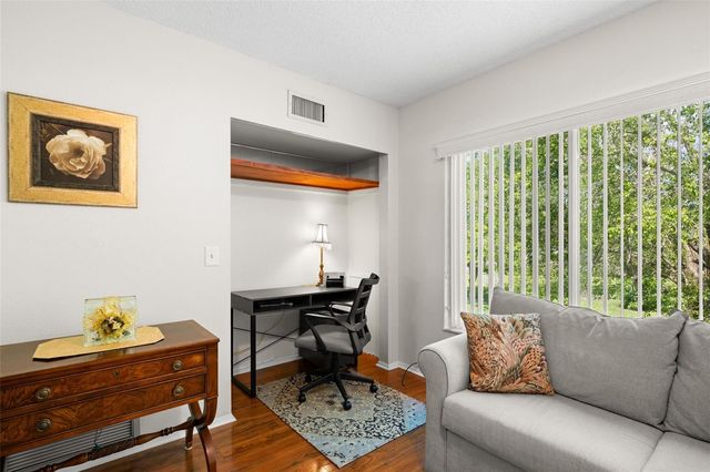 2350 HAITIAN DRIVE 28, Clearwater, FL 33763