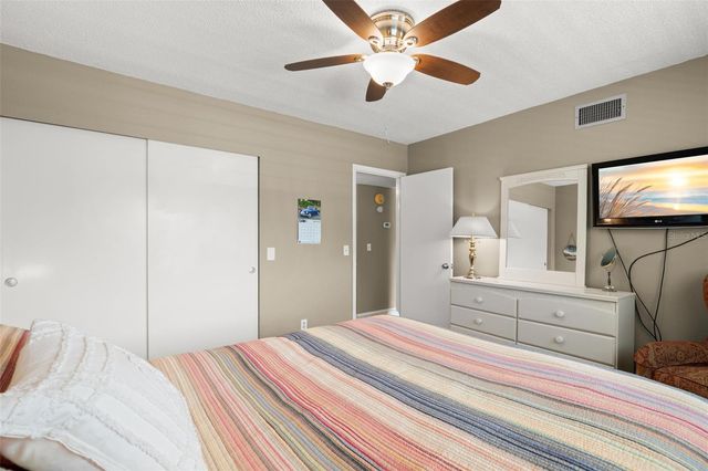 2350 HAITIAN DRIVE 28, Clearwater, FL 33763