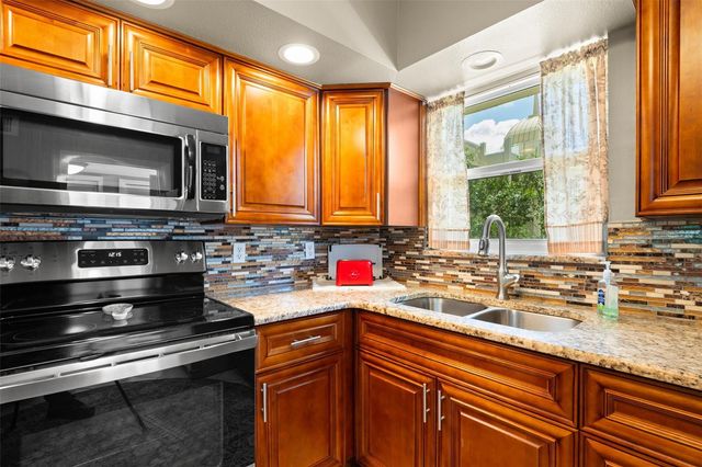 2350 HAITIAN DRIVE 28, Clearwater, FL 33763