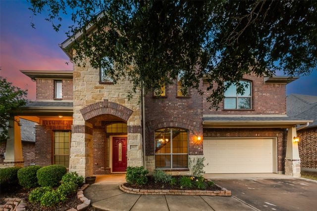 917 Tara Drive, Burleson, TX 76028