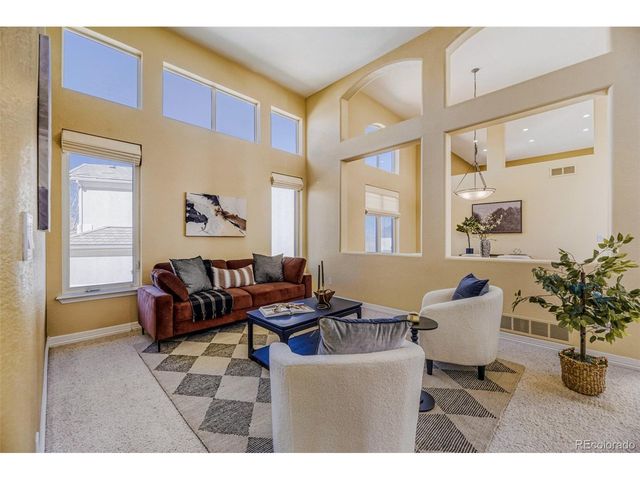 7317 S Valdai Cir, Aurora, CO 80016