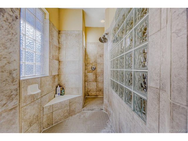 7317 S Valdai Cir, Aurora, CO 80016