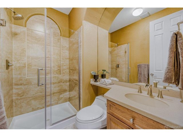 7317 S Valdai Cir, Aurora, CO 80016