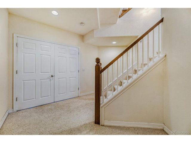 7317 S Valdai Cir, Aurora, CO 80016