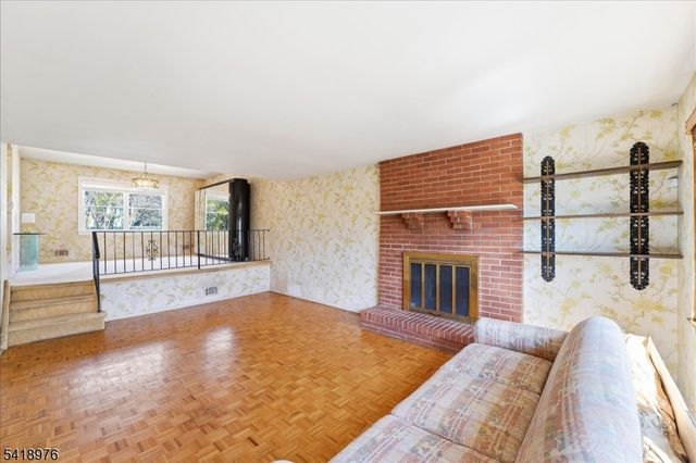 2 Ambler Way, Parsippany-troy Hills Twp., NJ 07054