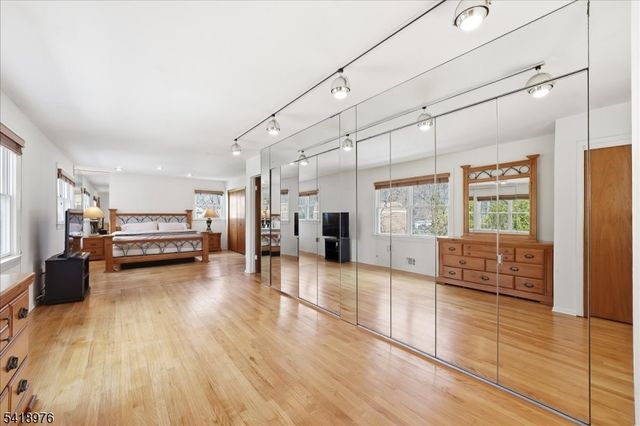 2 Ambler Way, Parsippany-troy Hills Twp., NJ 07054