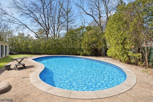 2 Ambler Way, Parsippany-troy Hills Twp., NJ 07054