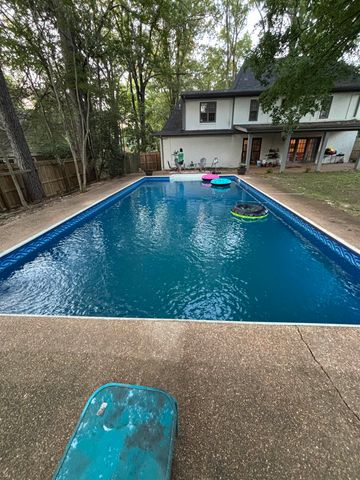 7273 STAMFORD RD, Germantown, TN 38138