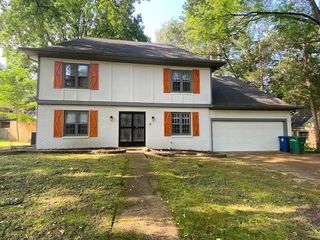 7273 STAMFORD RD, Germantown, TN 38138