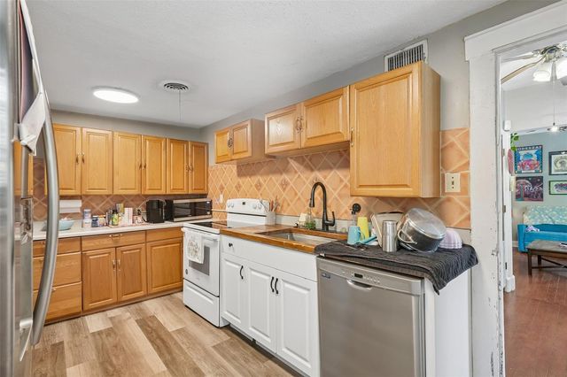 1028 8TH AVENUE S, St Petersburg, FL 33705