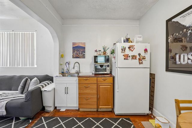 1028 8TH AVENUE S, St Petersburg, FL 33705