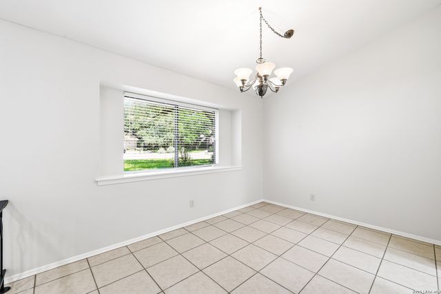 4710 Paradise Woods, San Antonio, TX 78249