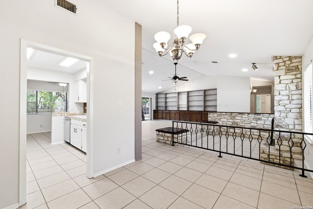 4710 Paradise Woods, San Antonio, TX 78249