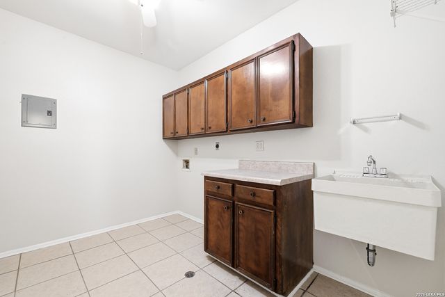 4710 Paradise Woods, San Antonio, TX 78249