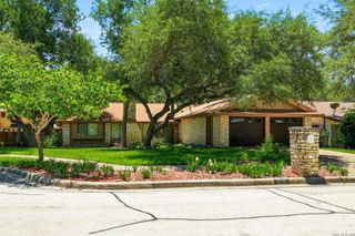 4710 Paradise Woods, San Antonio, TX 78249