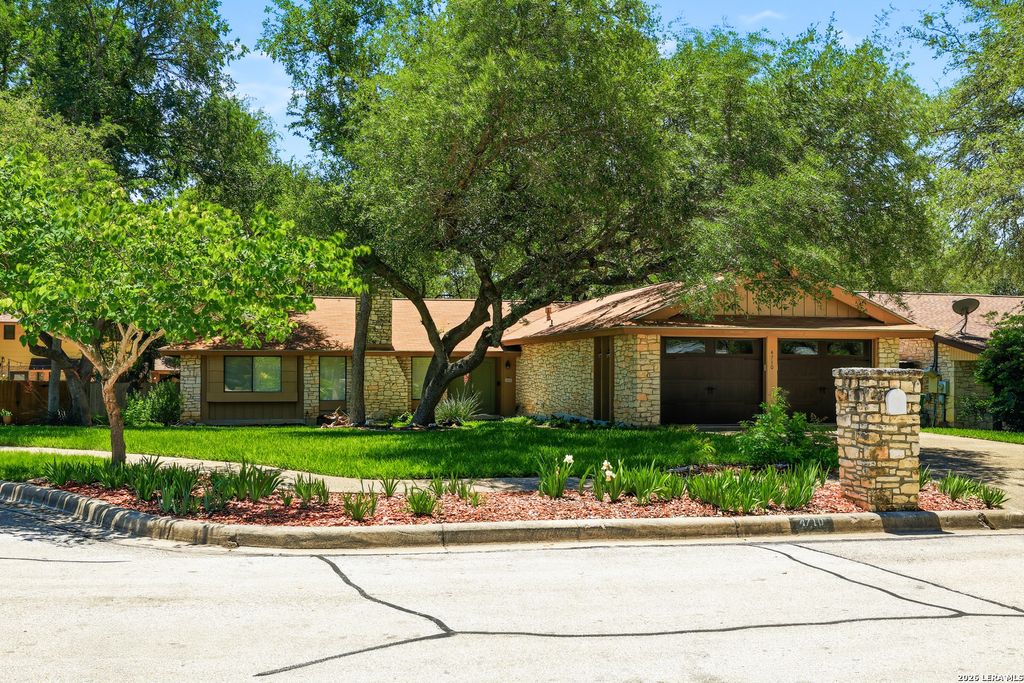 4710 Paradise Woods, San Antonio, TX 78249