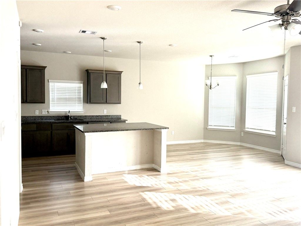 2038 Rock Ridge Avenue, Bryan, TX 77807 — photo 3