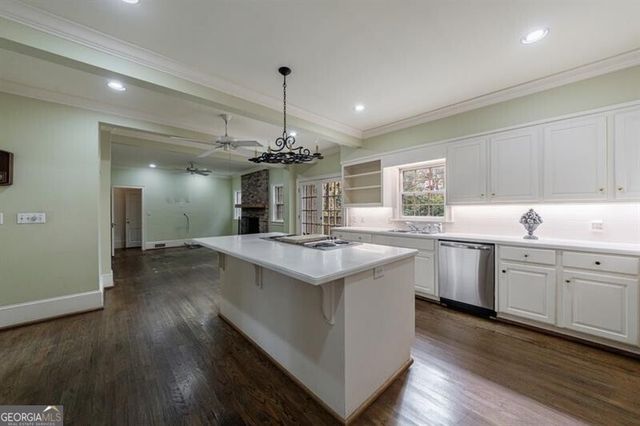 3990 Randall Mill Road NW, Atlanta, GA 30327