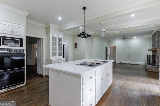 3990 Randall Mill Road NW, Atlanta, GA 30327