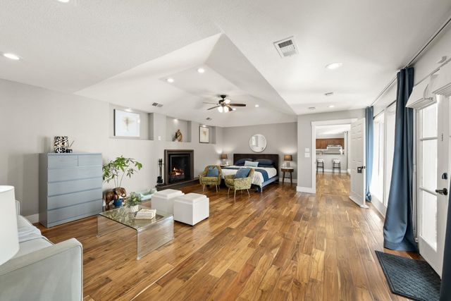 1561 Elsdon Cir, Carmichael, CA 95608