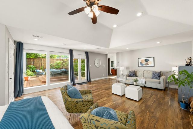 1561 Elsdon Cir, Carmichael, CA 95608