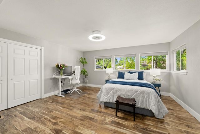 1561 Elsdon Cir, Carmichael, CA 95608