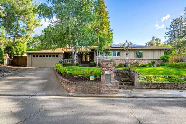 1561 Elsdon Cir, Carmichael, CA 95608