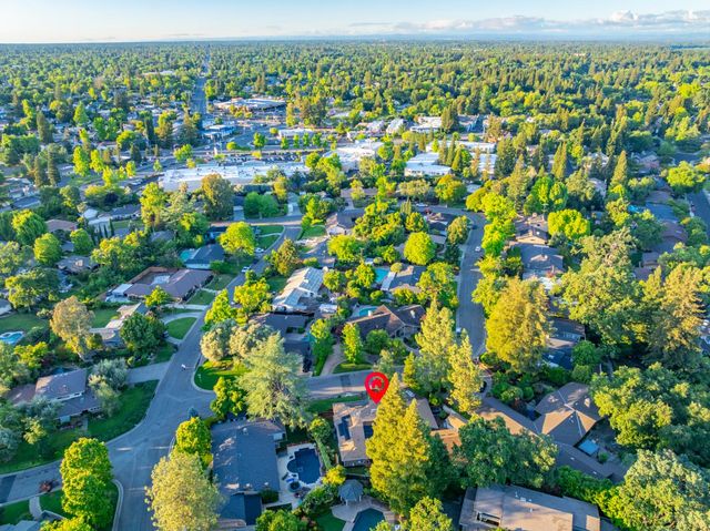 1561 Elsdon Cir, Carmichael, CA 95608