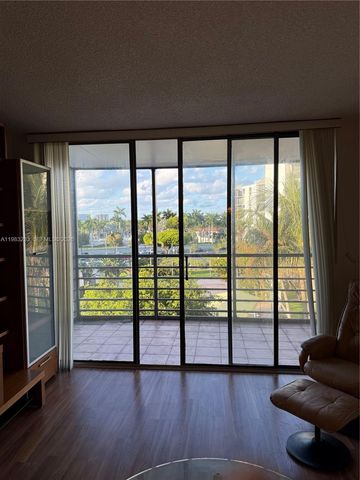 20400 W Country Club Dr 412, Aventura, FL 33180