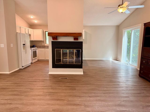 5224 Seabury Road, Mound, MN 55364