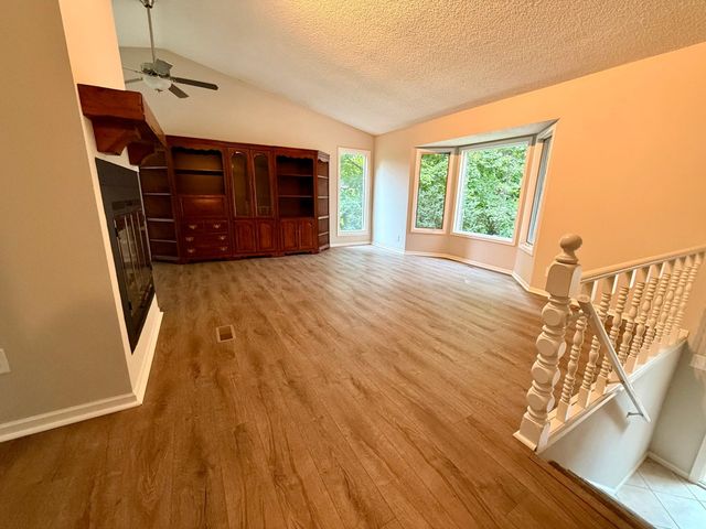 5224 Seabury Road, Mound, MN 55364