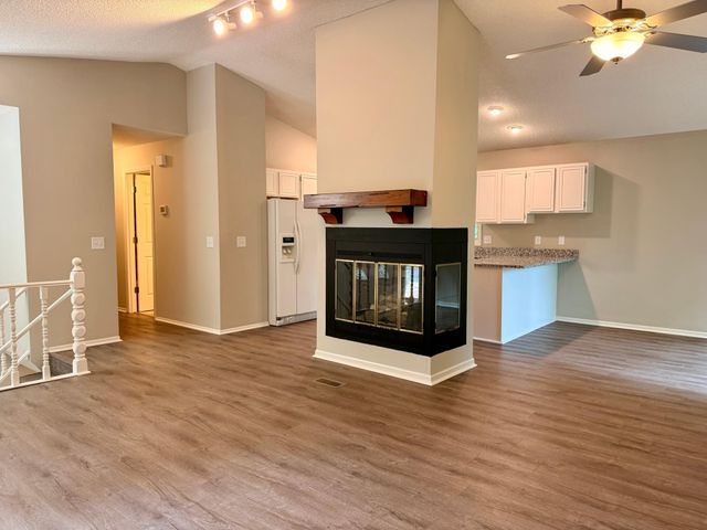 5224 Seabury Road, Mound, MN 55364