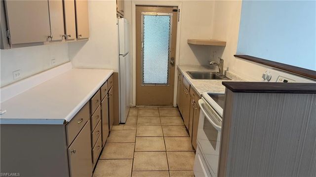 2305 Elkcam BLVD, Port Charlotte, FL 33952