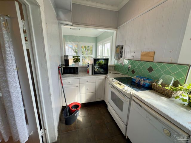 824 E La Rua St, Pensacola, FL 32501