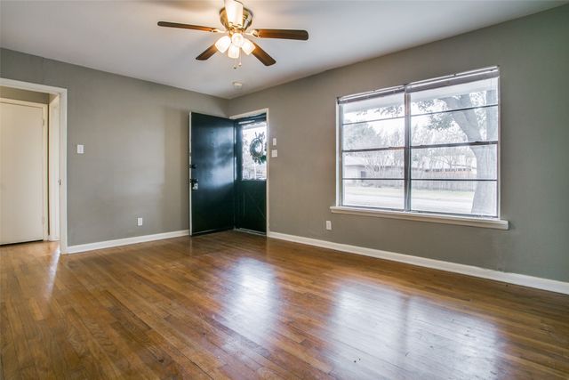 404 Valley Drive, Rockwall, TX 75087